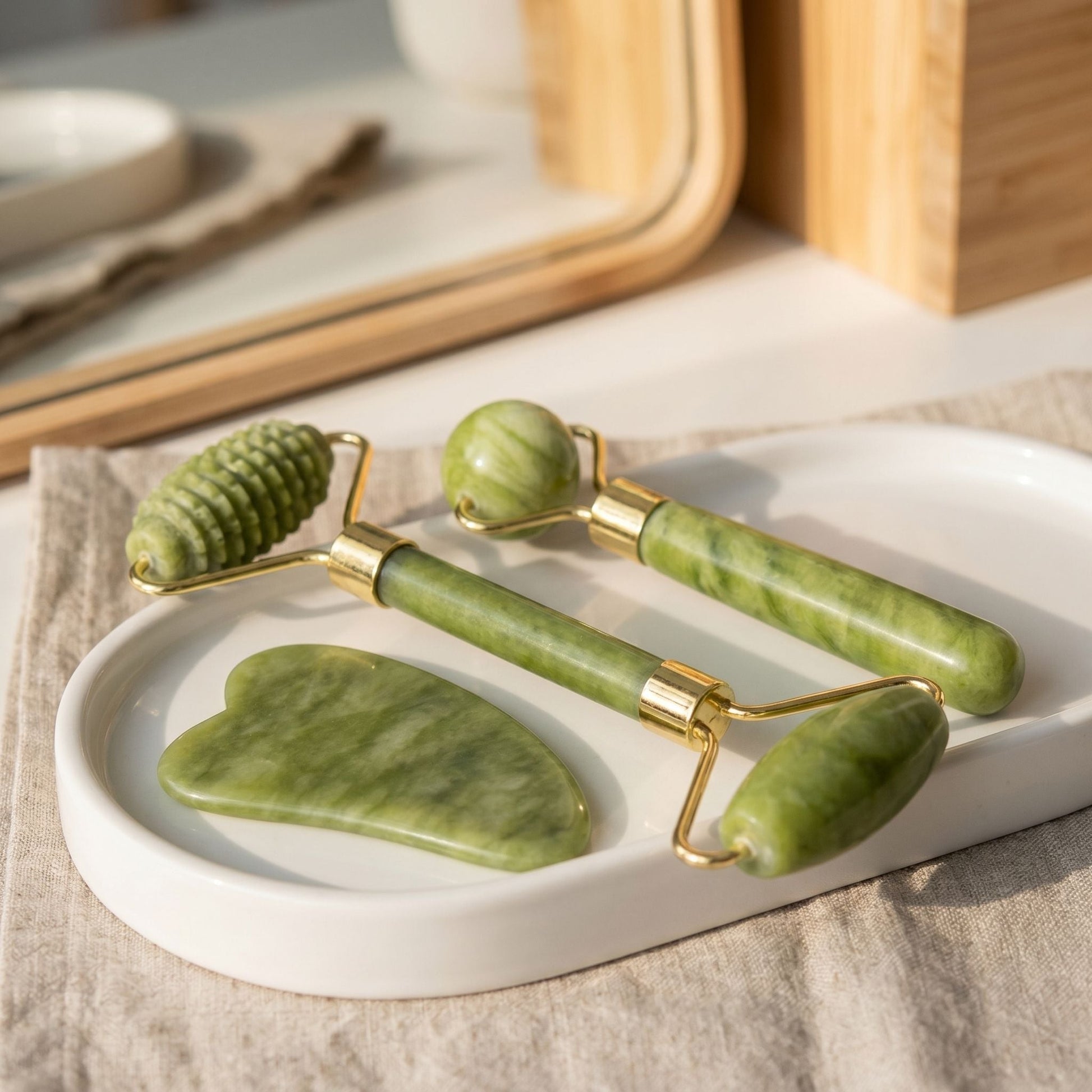 Natural Jade Facial Roller & Gua Sha Set - Kiicity